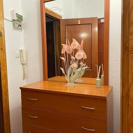 Apartamento De 1 Dormitorio En Buena Ubicacion Lejlighed Albacete Eksteriør billede